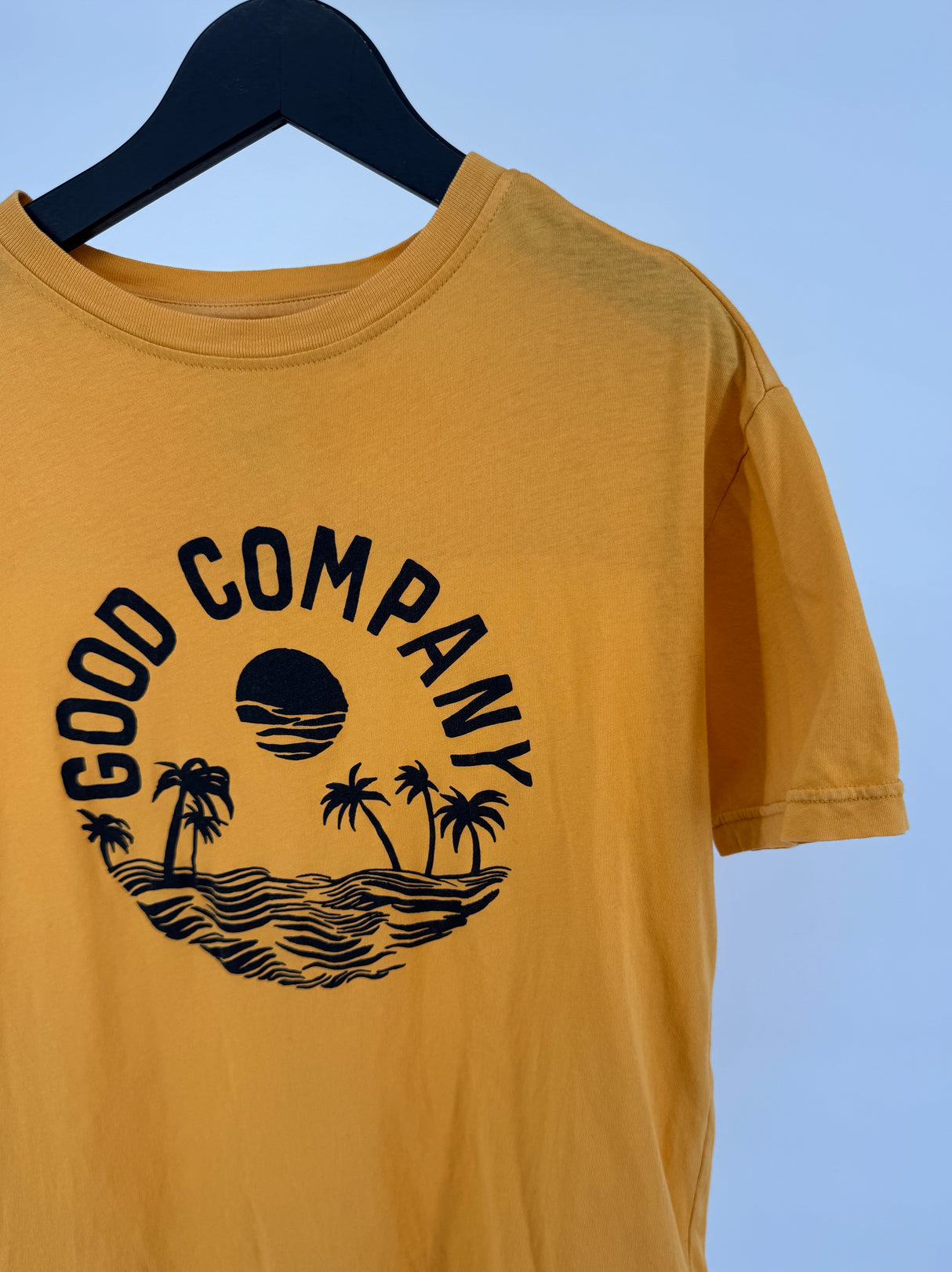 T-shirt Oranje Good Company Maat 140