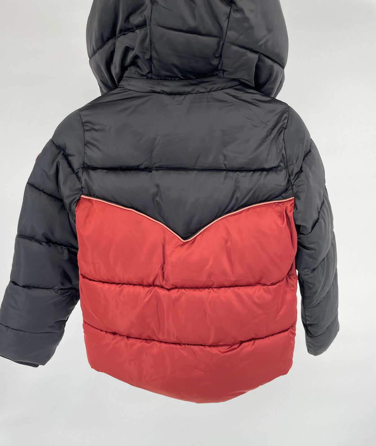 Jas Rood Zwart Maat 116