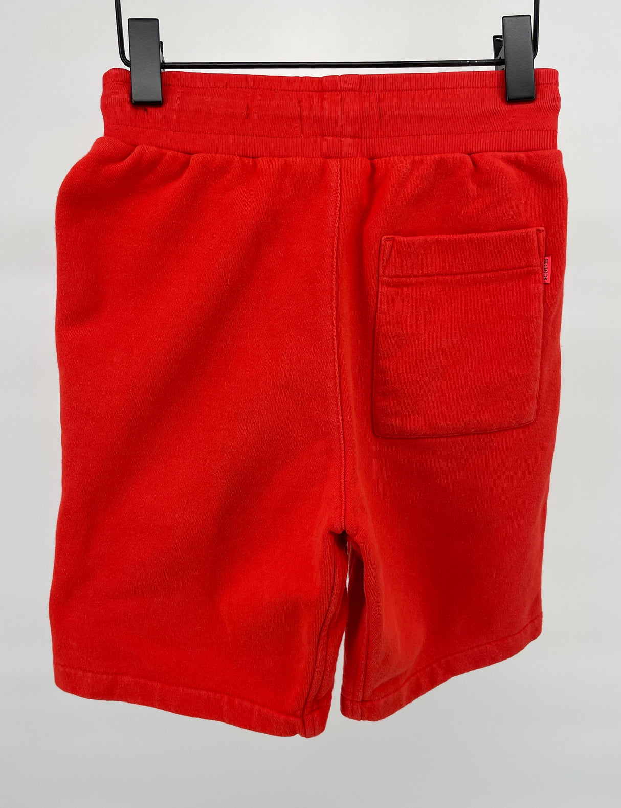Korte Broek Rood Maat 128