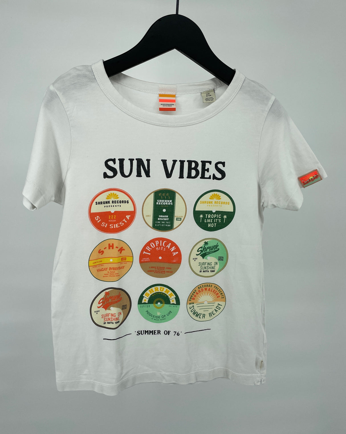 T-shirt wit Sun Vibes Maat 128