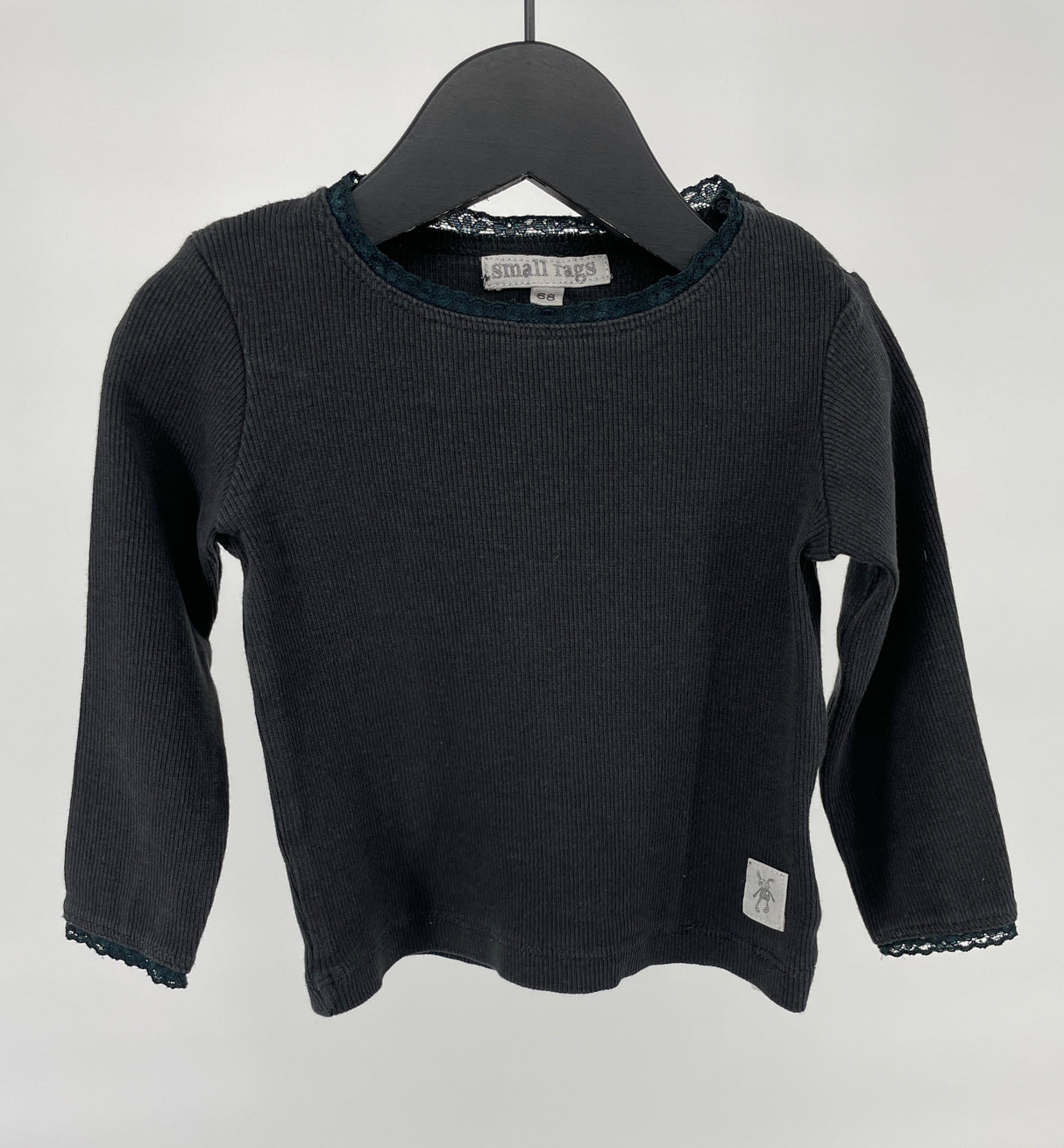 Longsleeve Zwart Rib Maat 68