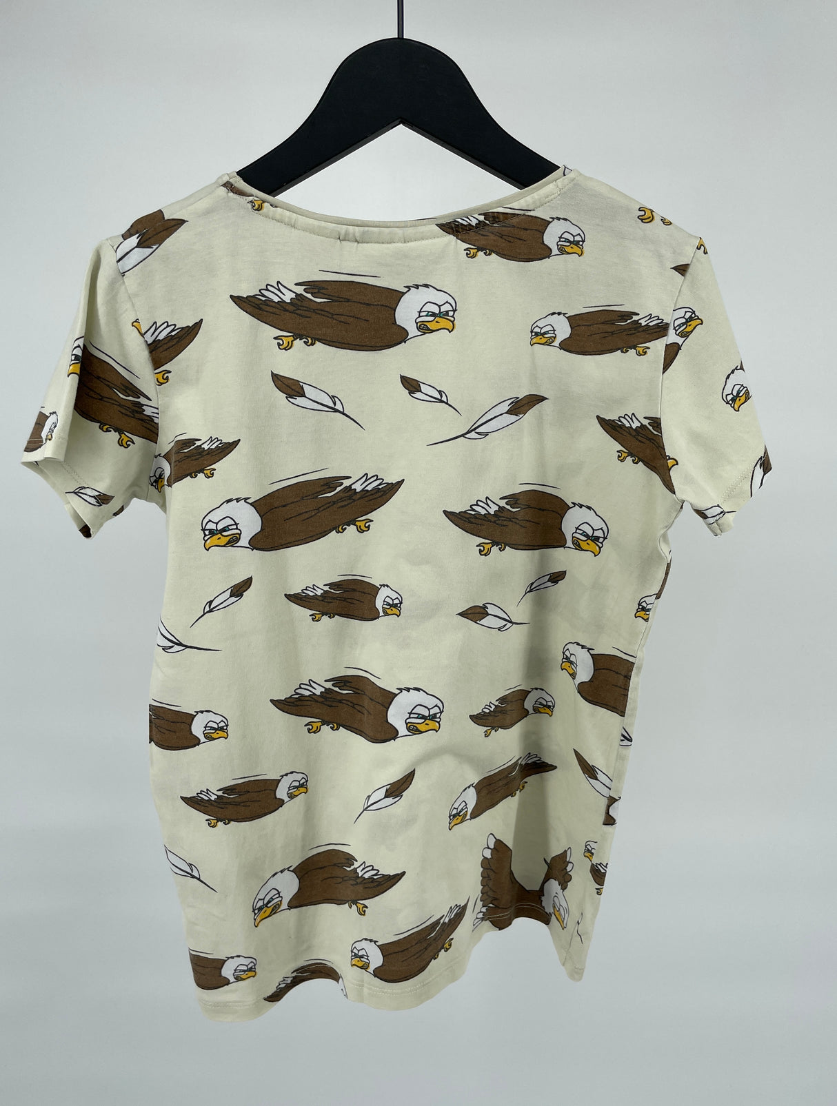 T-shirt Beige Adelaars Maat 128 / 134