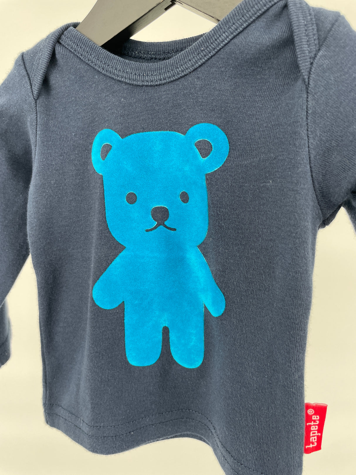 Longsleeve Donkerblauw met Beer Maat 62 / 68