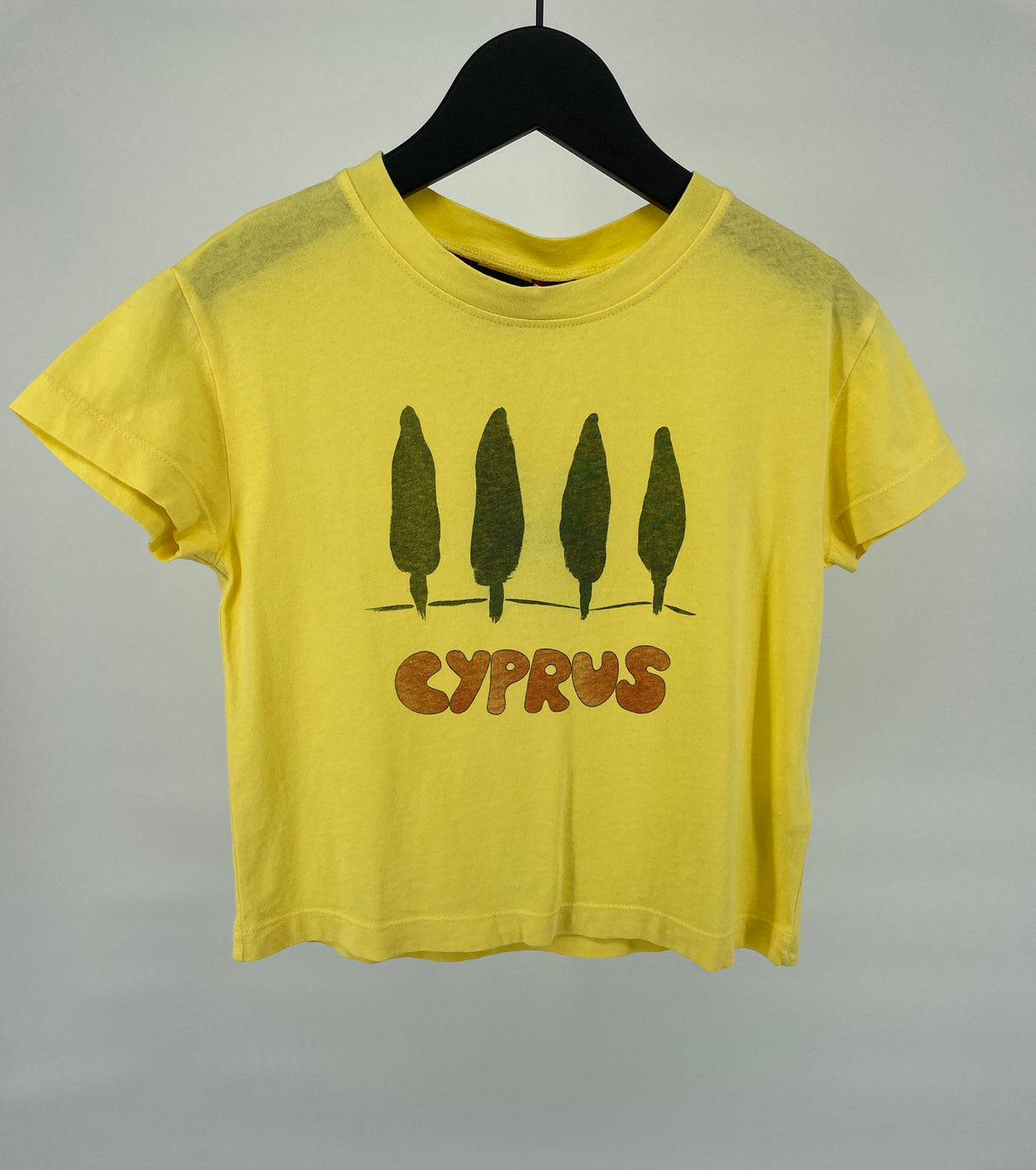 T-shirt Geel Cyprus Maat 104