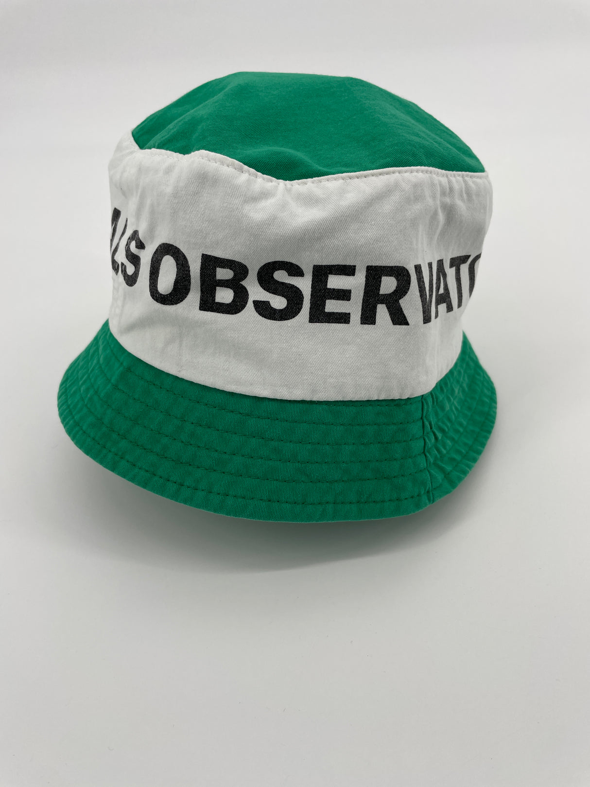 Vissershoedje Groen Wit Logo