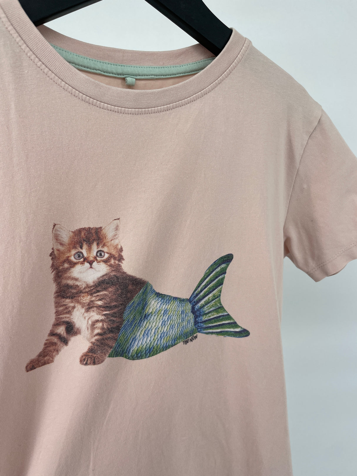 T-shirt Roze Poes met Zeemeermin Staart Maat 146 / 152