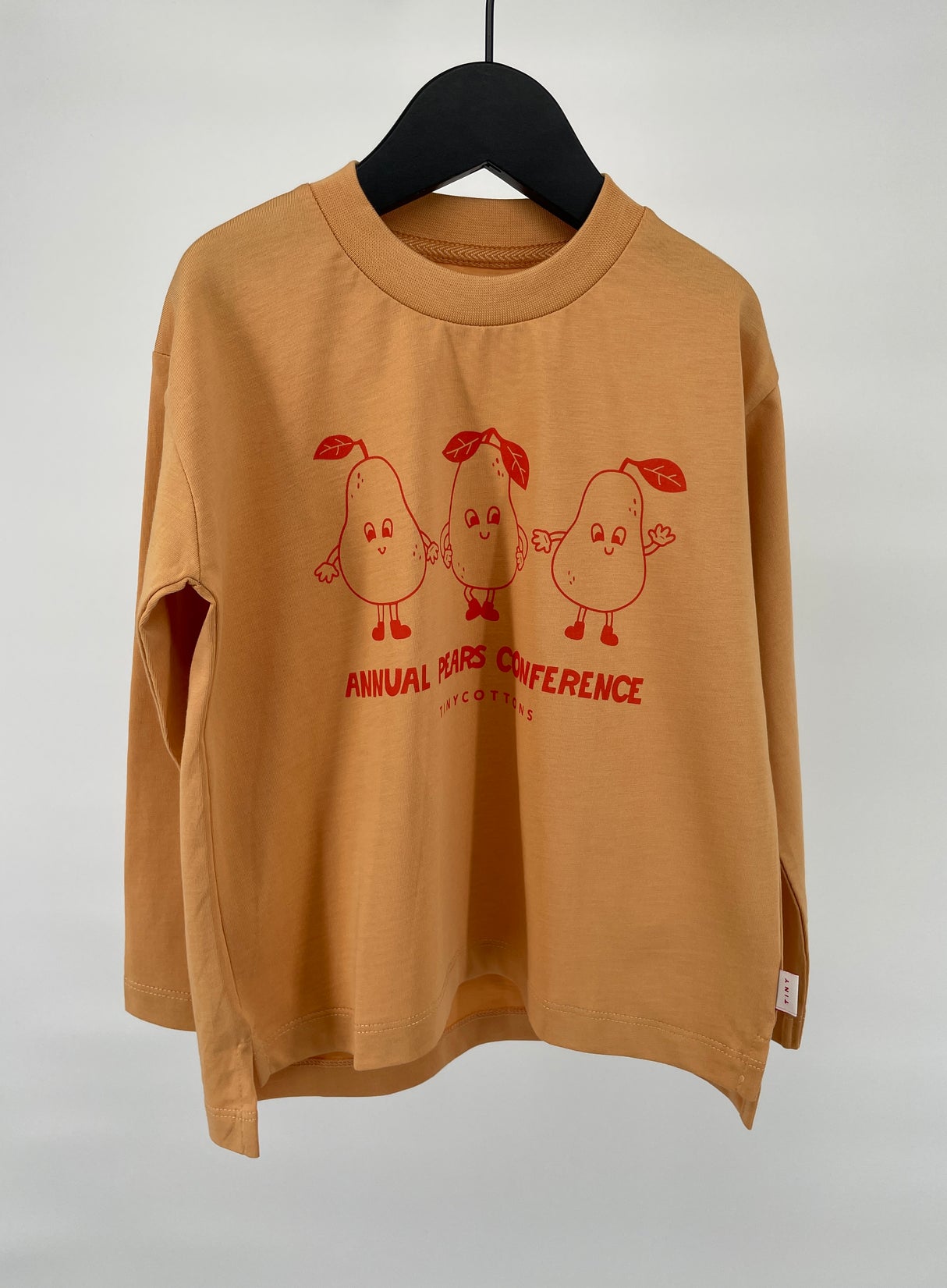Longsleeve Oranje met Rood Peren Print