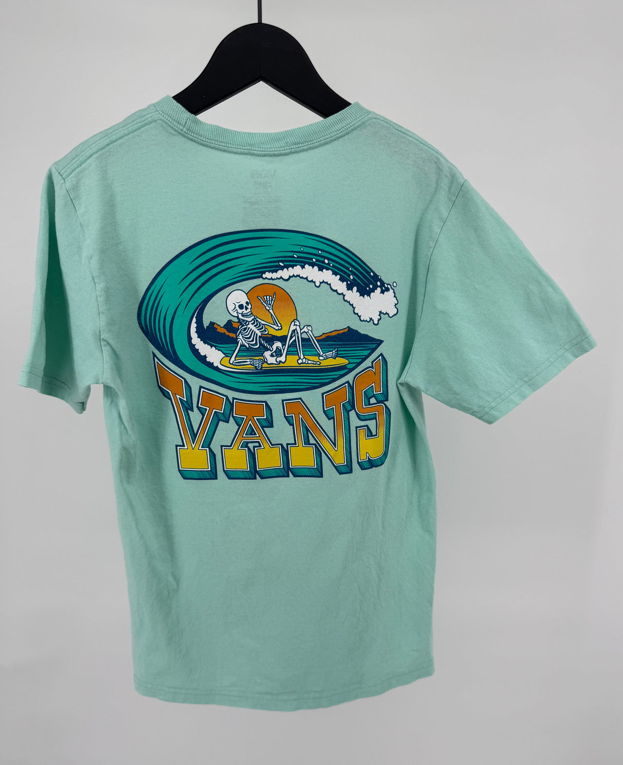 T-shirt Mintgroen Surf Skelet Maat 140 / 146