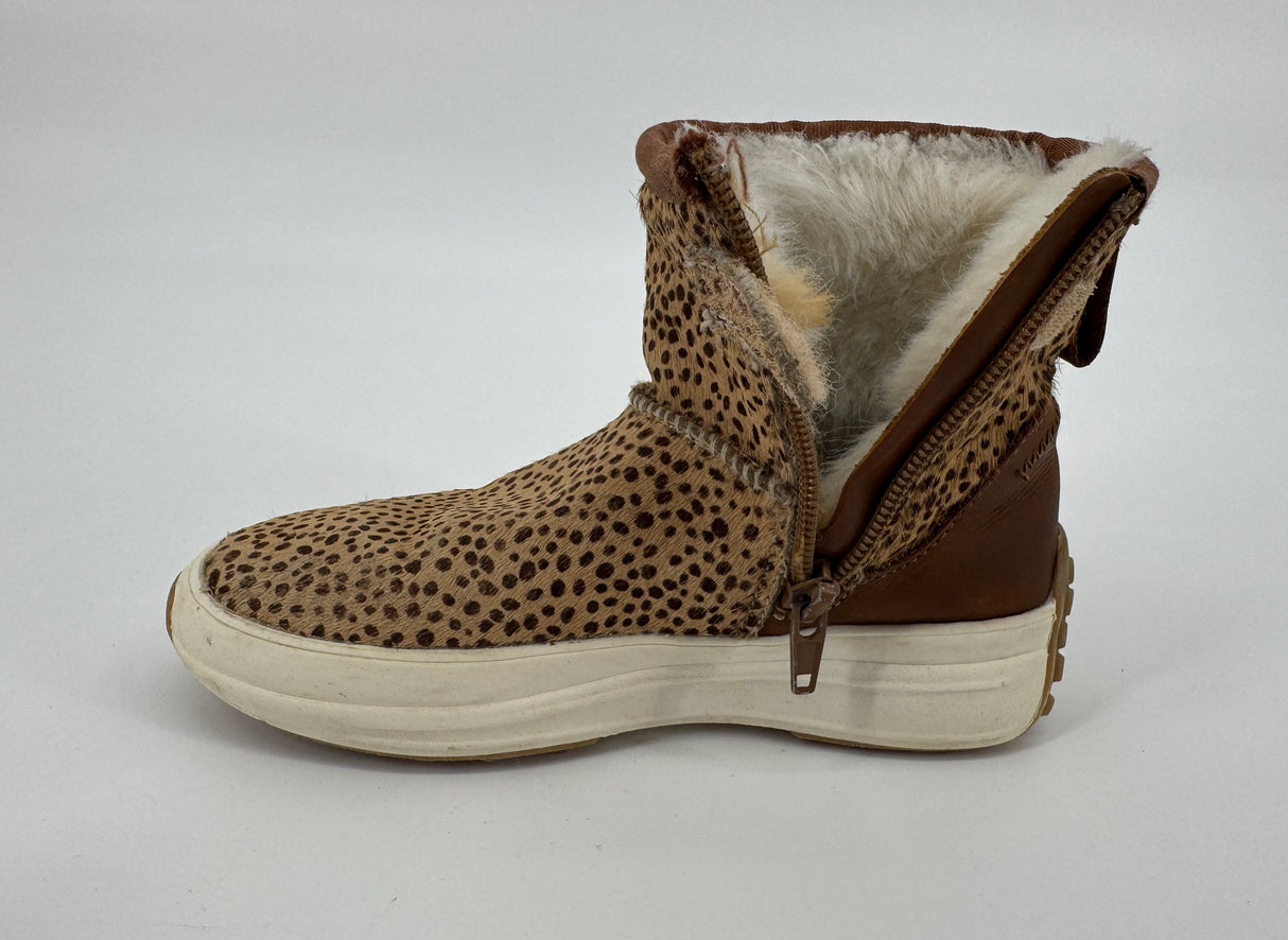 Laarsjes Bruin Stippen Gevoerd Maat 30