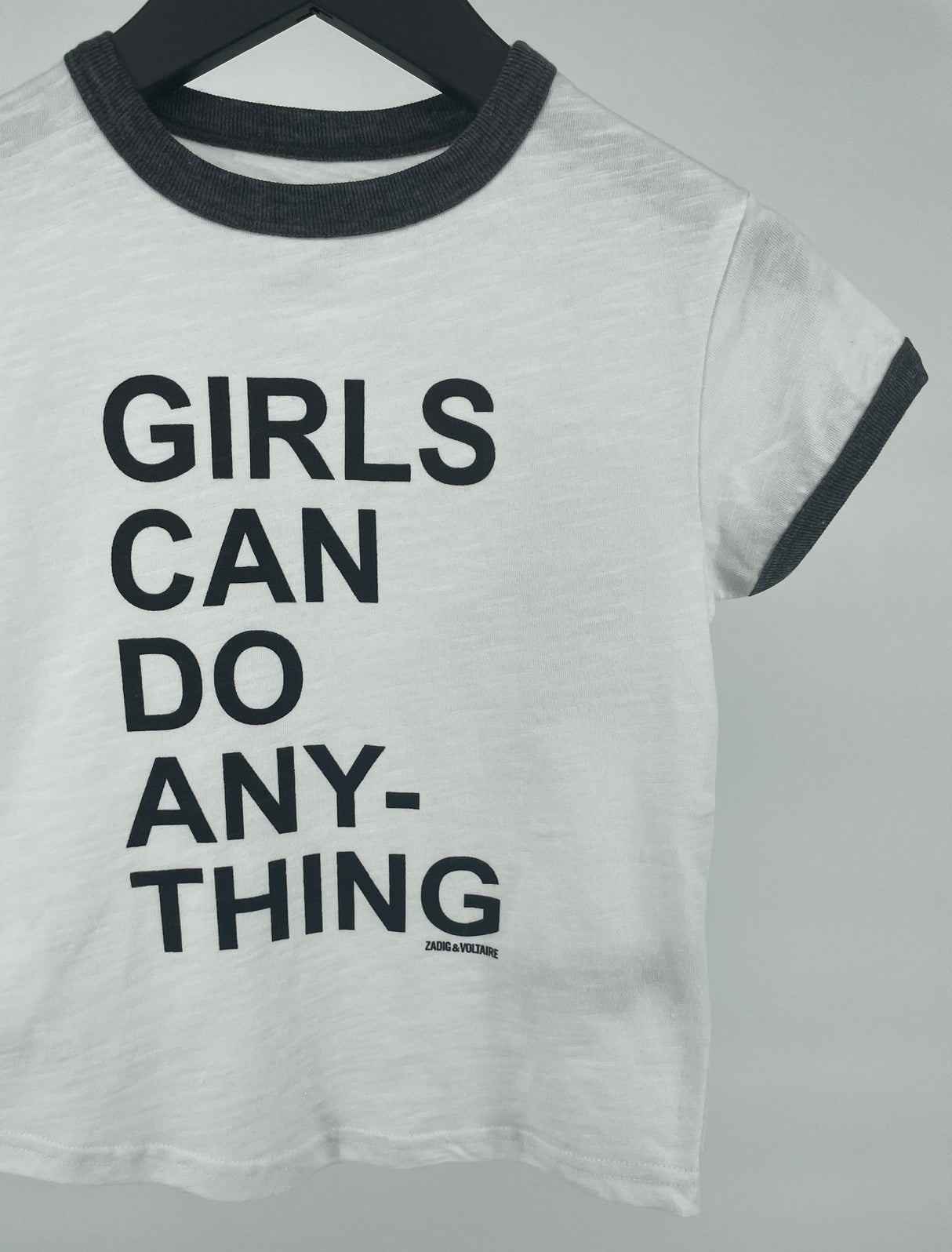 T-shirt Wit Girls Can Do Anything Maat 110 / 116