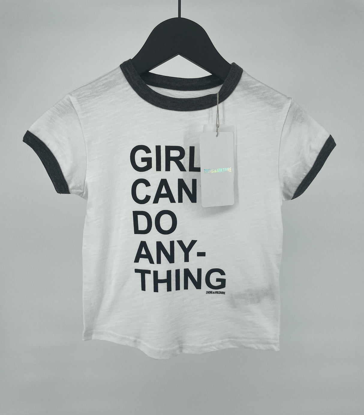 T-shirt Wit Girls Can Do Anything Maat 110 / 116