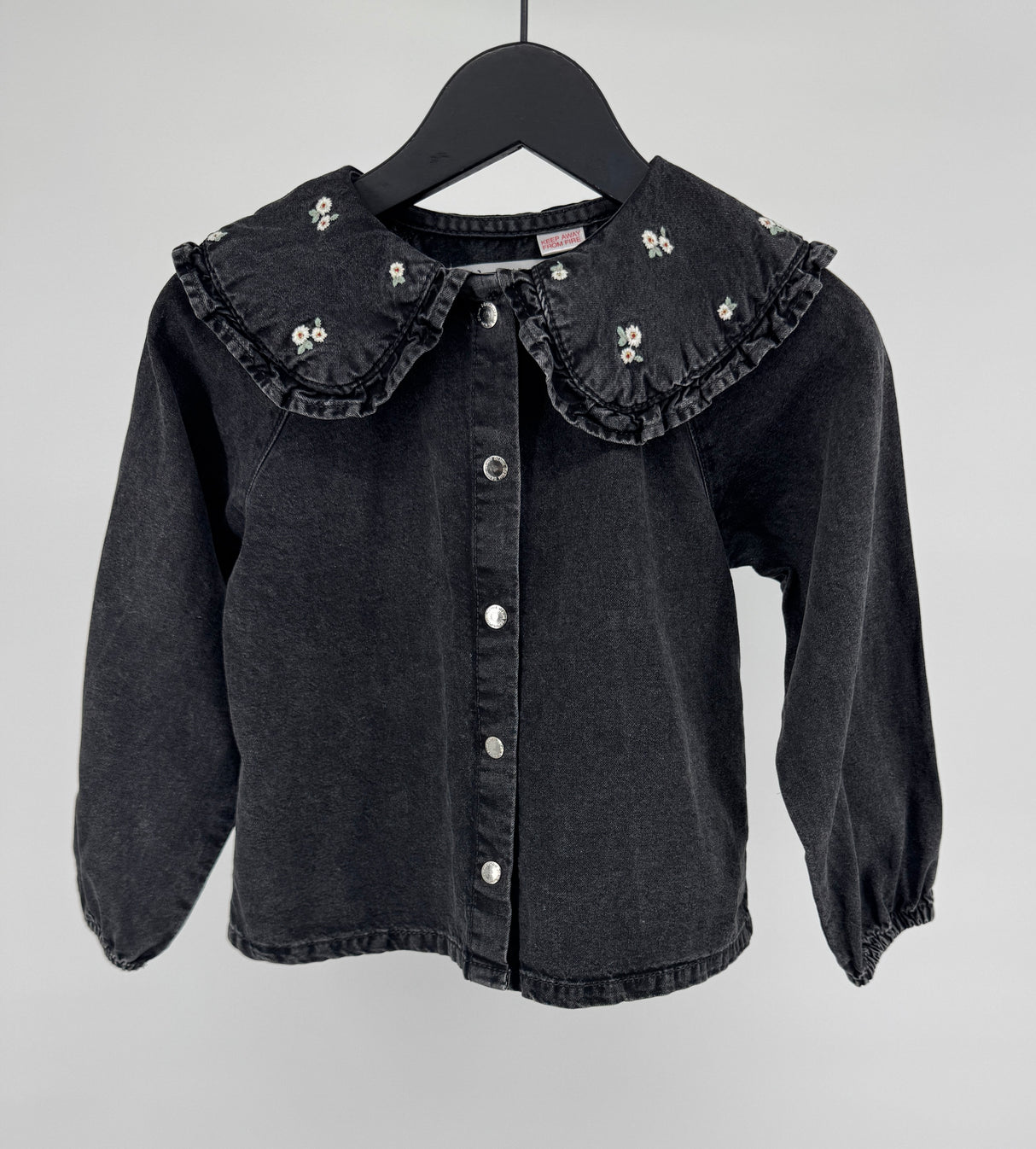 Blouse Donkergrijs Denim Geborduurde Kraag Maat 110