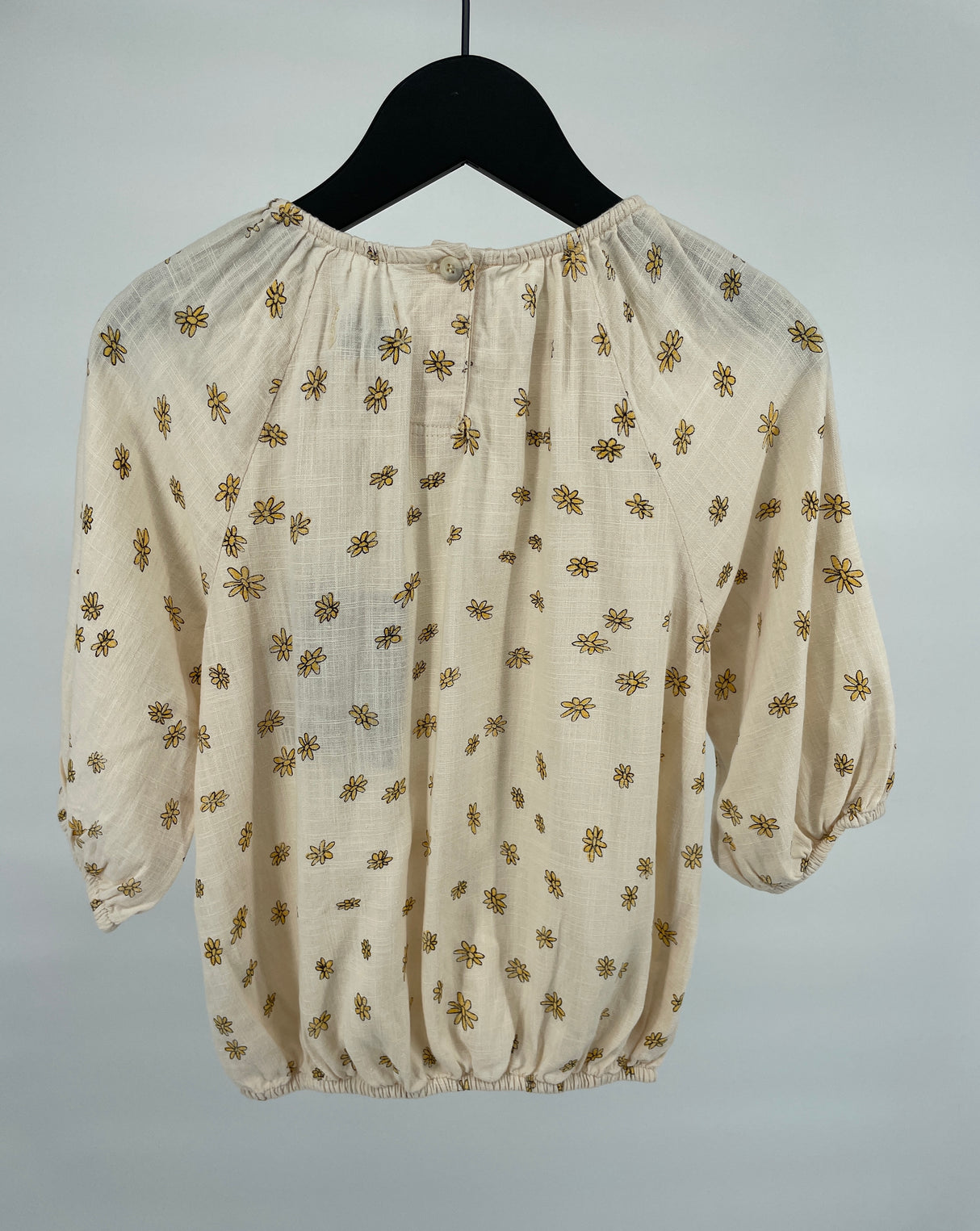 Top Beige 3/4 Mouw Madeliefjes Print