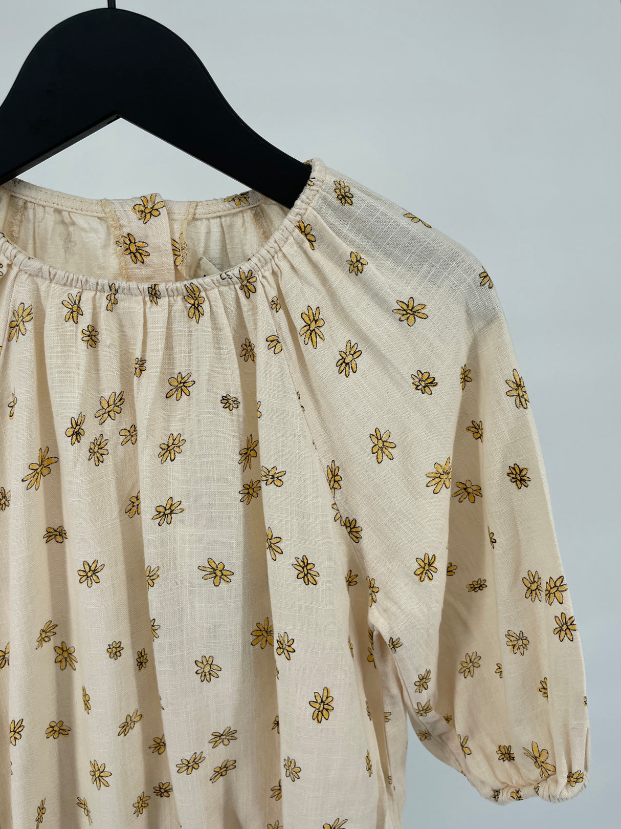 Top Beige 3/4 Mouw Madeliefjes Print