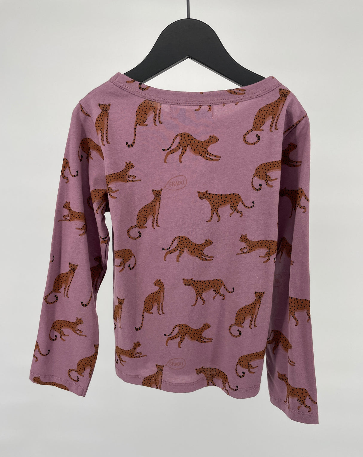 Longsleeve Paars Luipaard Print Maat 104