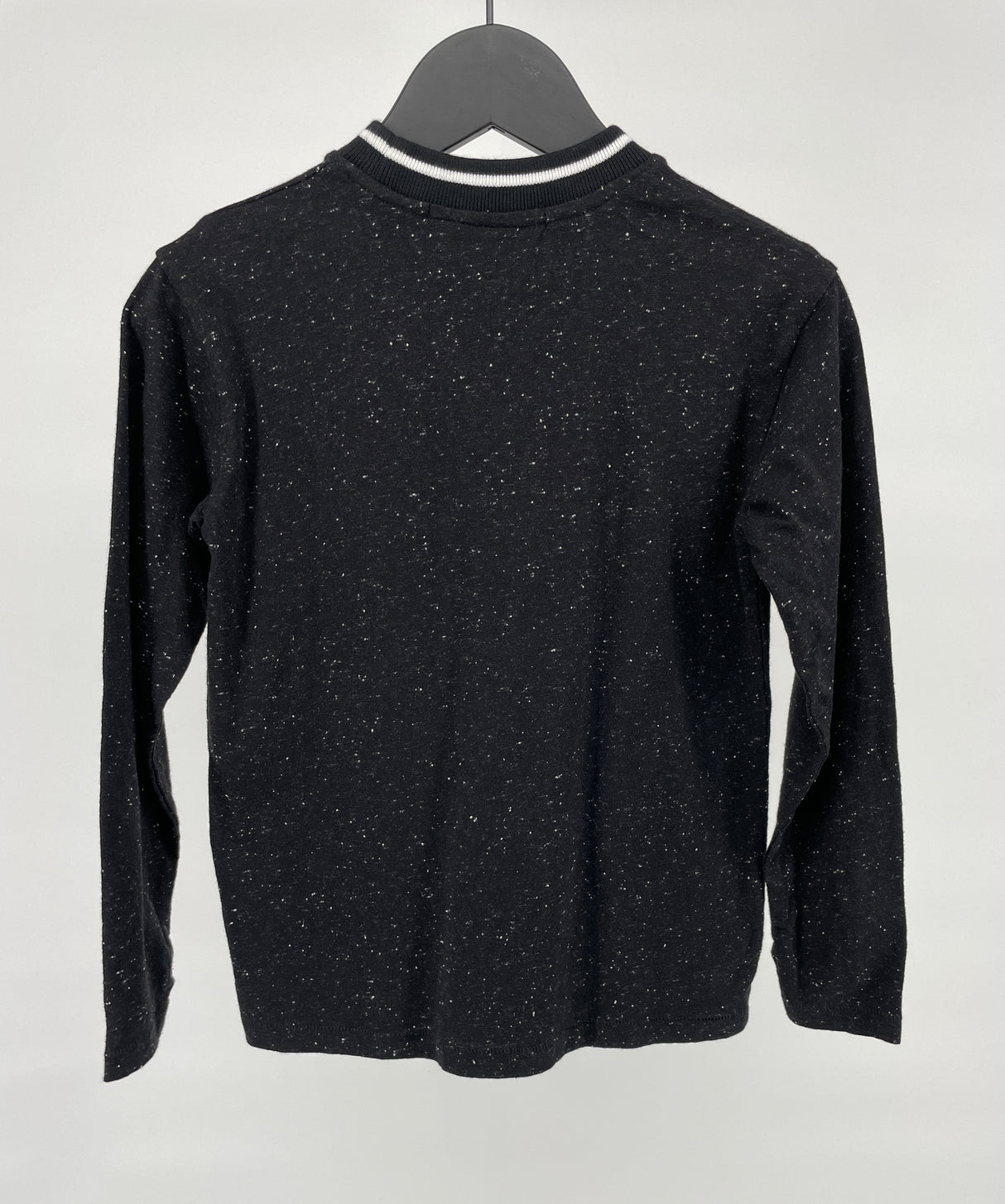 Longsleeve Zwart met Donut Maat 122