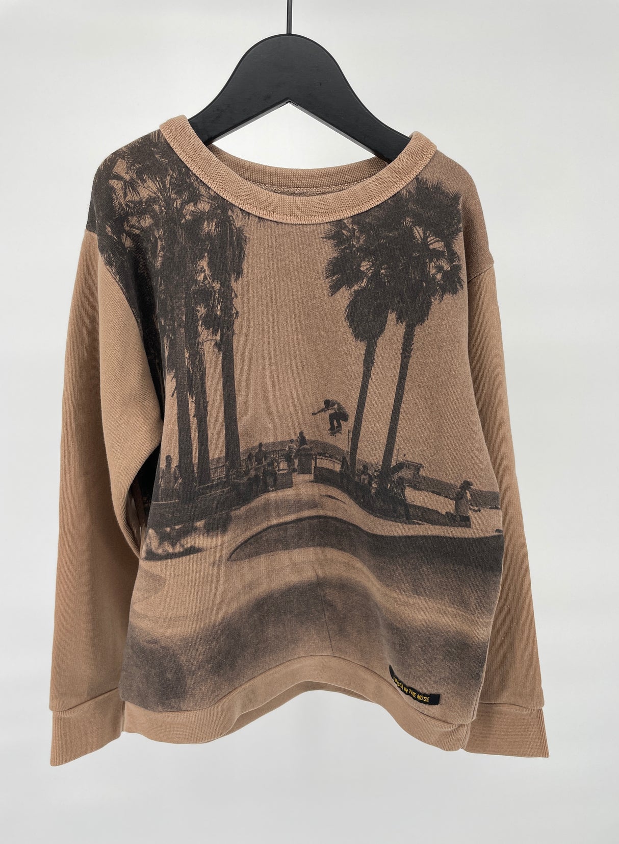 Trui Bruin met Skate Print Maat 110