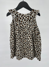 Jurkje Beige Mouwloos Luipaard Print Roesjes Maat 80