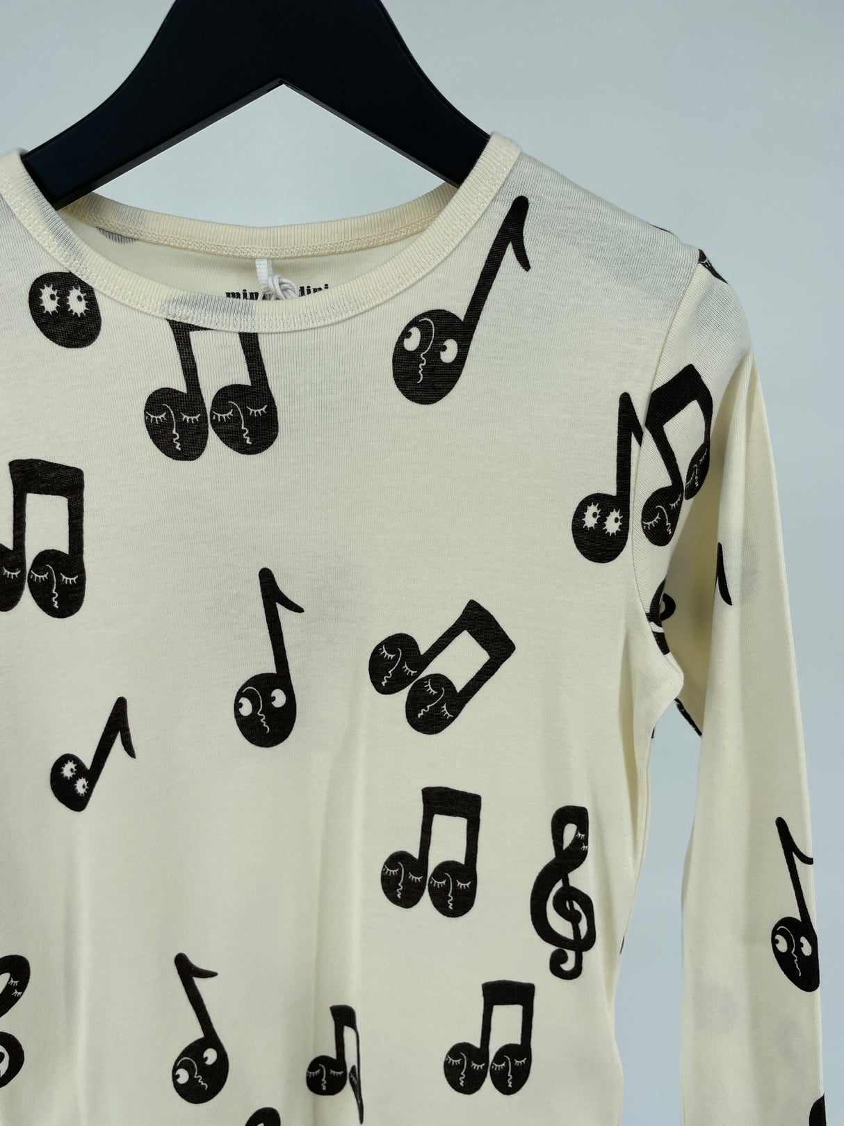Longsleeve Beige Muzieknoten Maat 128 / 134