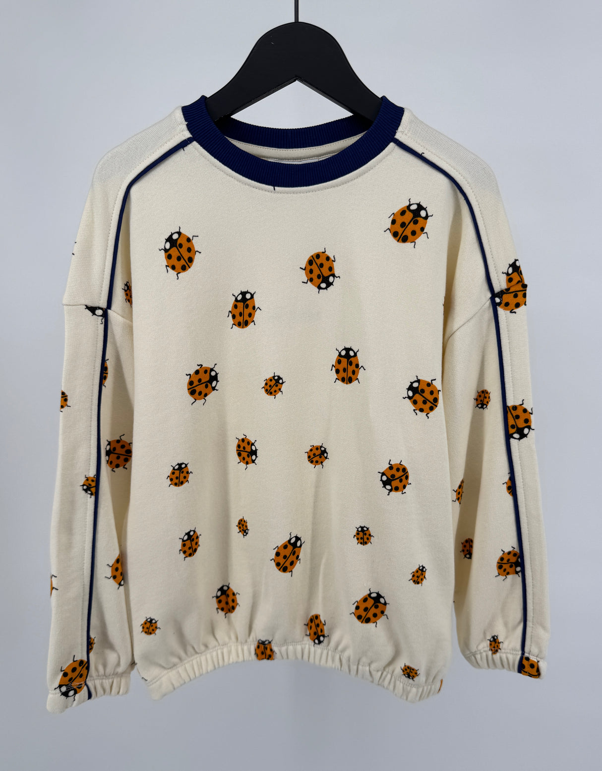 Trui Beige Lieveheersbeestjes Maat 128 / 134