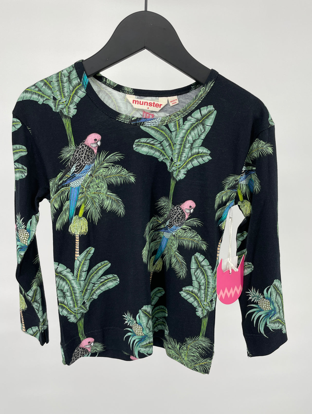 Longsleeve Zwart met Palmbomen en Vogel Print