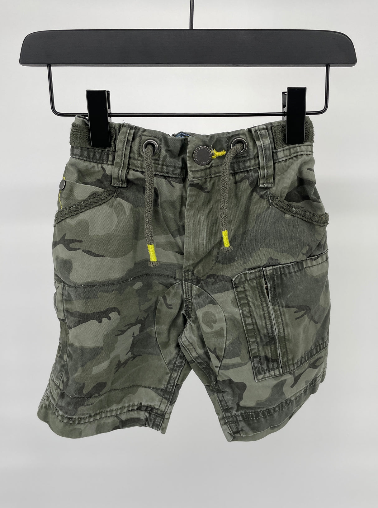 Korte Broek Groen Camouflage Maat 98