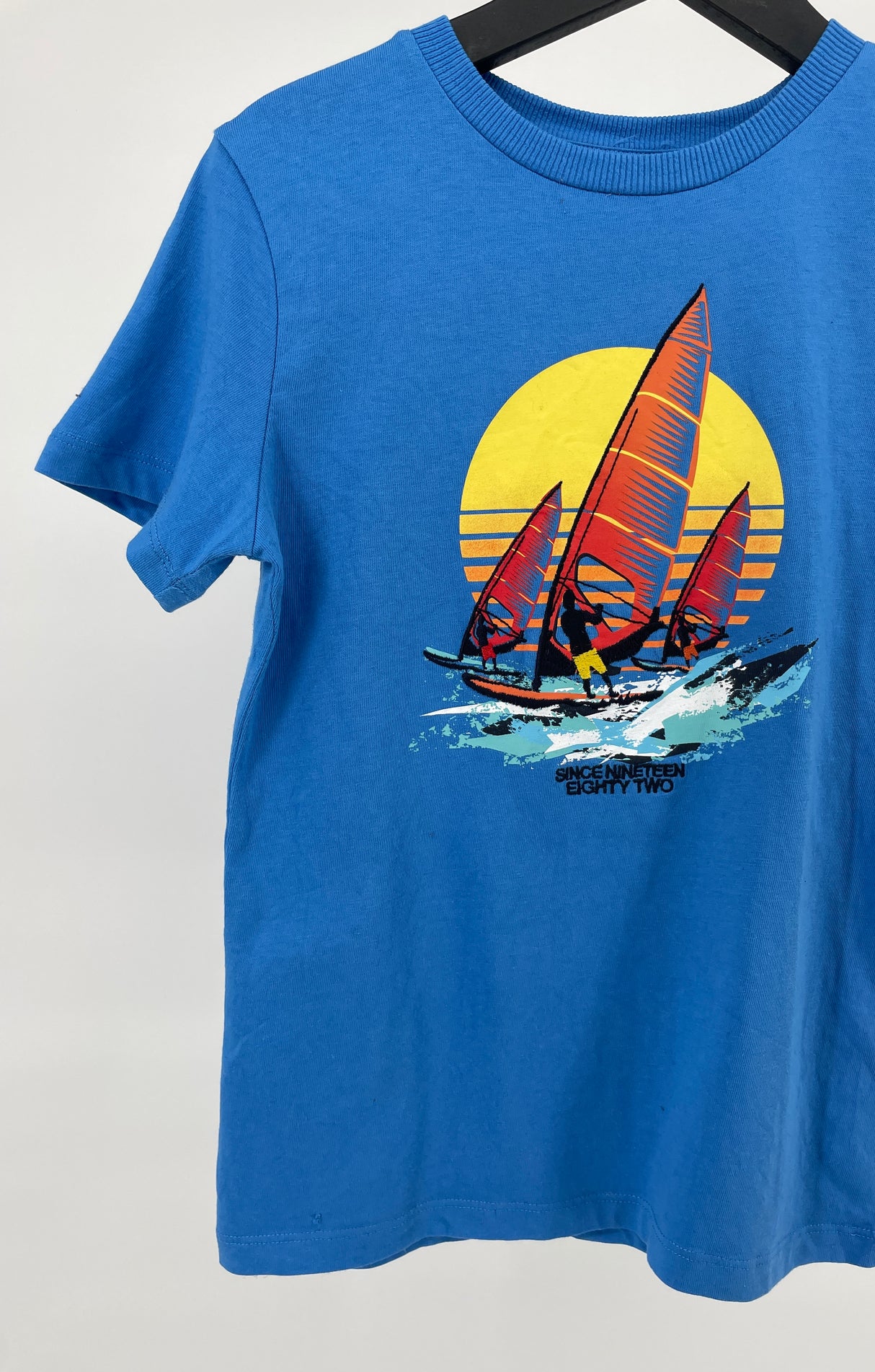 T-shirt Blauw Windsurfers Maat 122