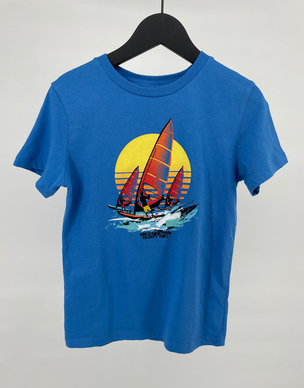 T-shirt Blauw Windsurfers Maat 122