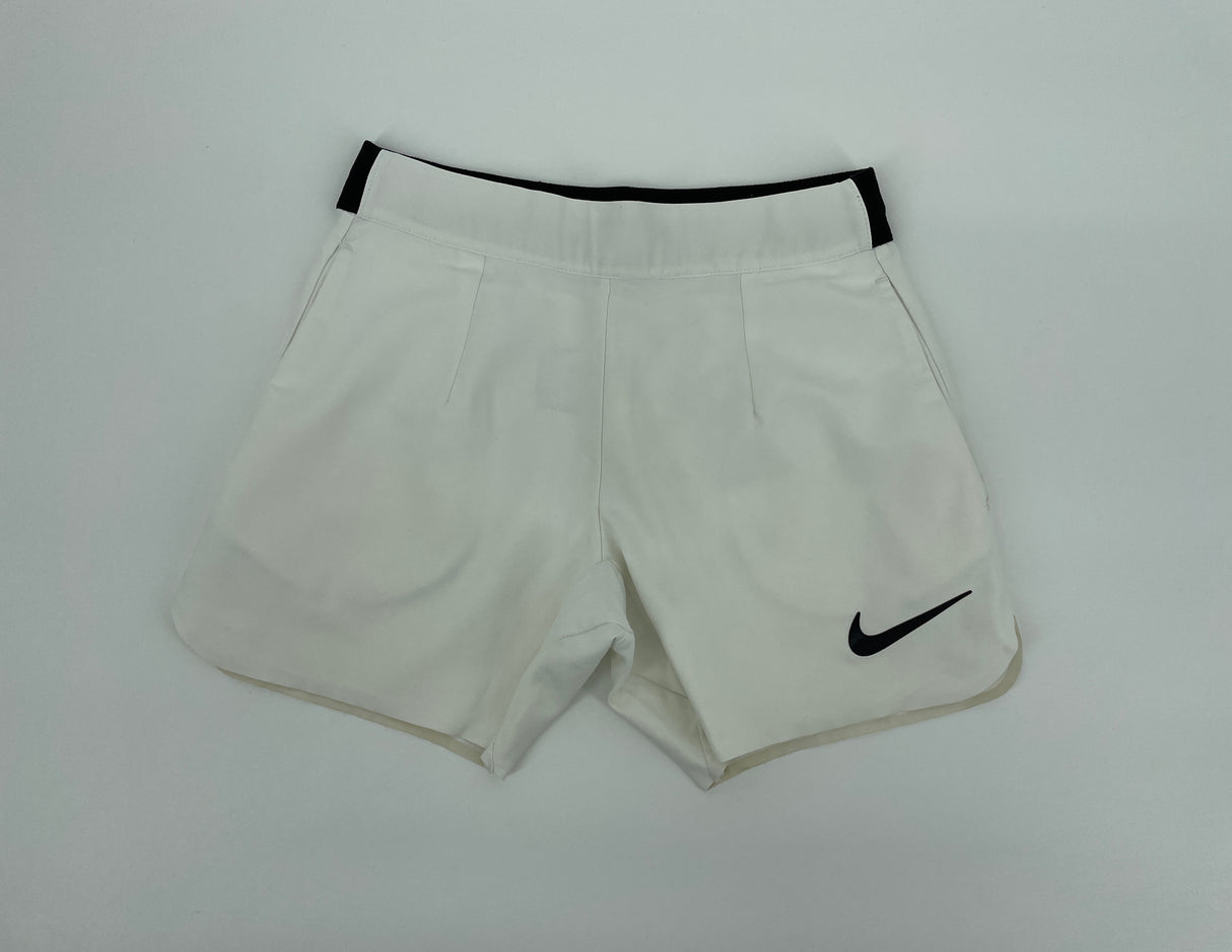Tennis Short Wit Dri-Fit Maat 122 / 128