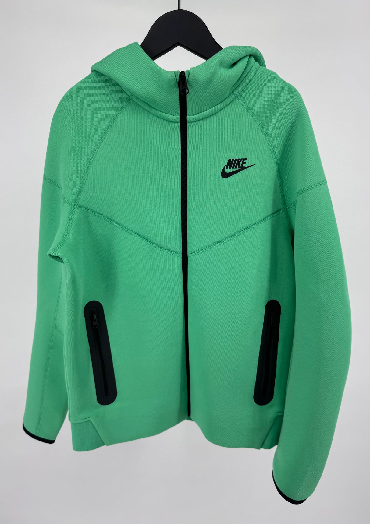 Tech Fleece Vest Capuchon Groen Maat 152 / 158