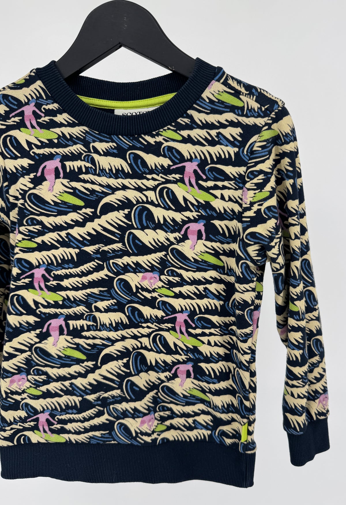 Trui Donkerblauw All Over Print Surfers Maat 116