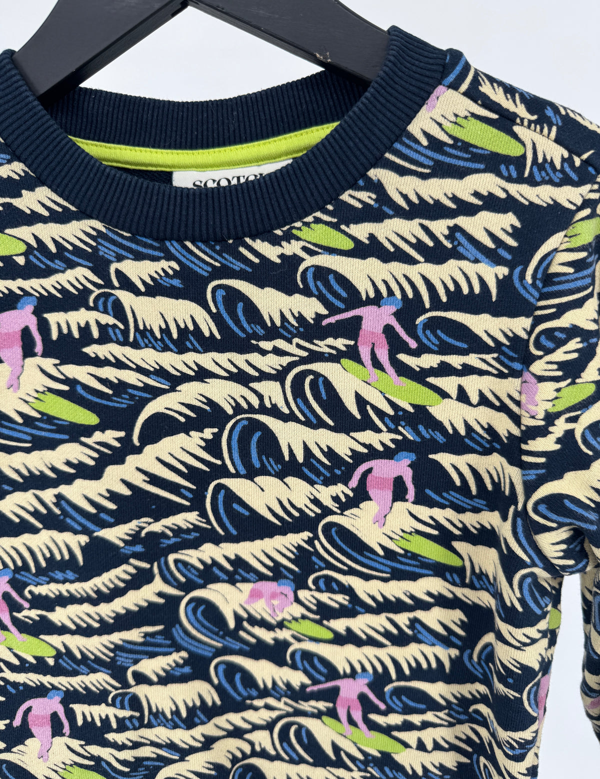 Trui Donkerblauw All Over Print Surfers Maat 116