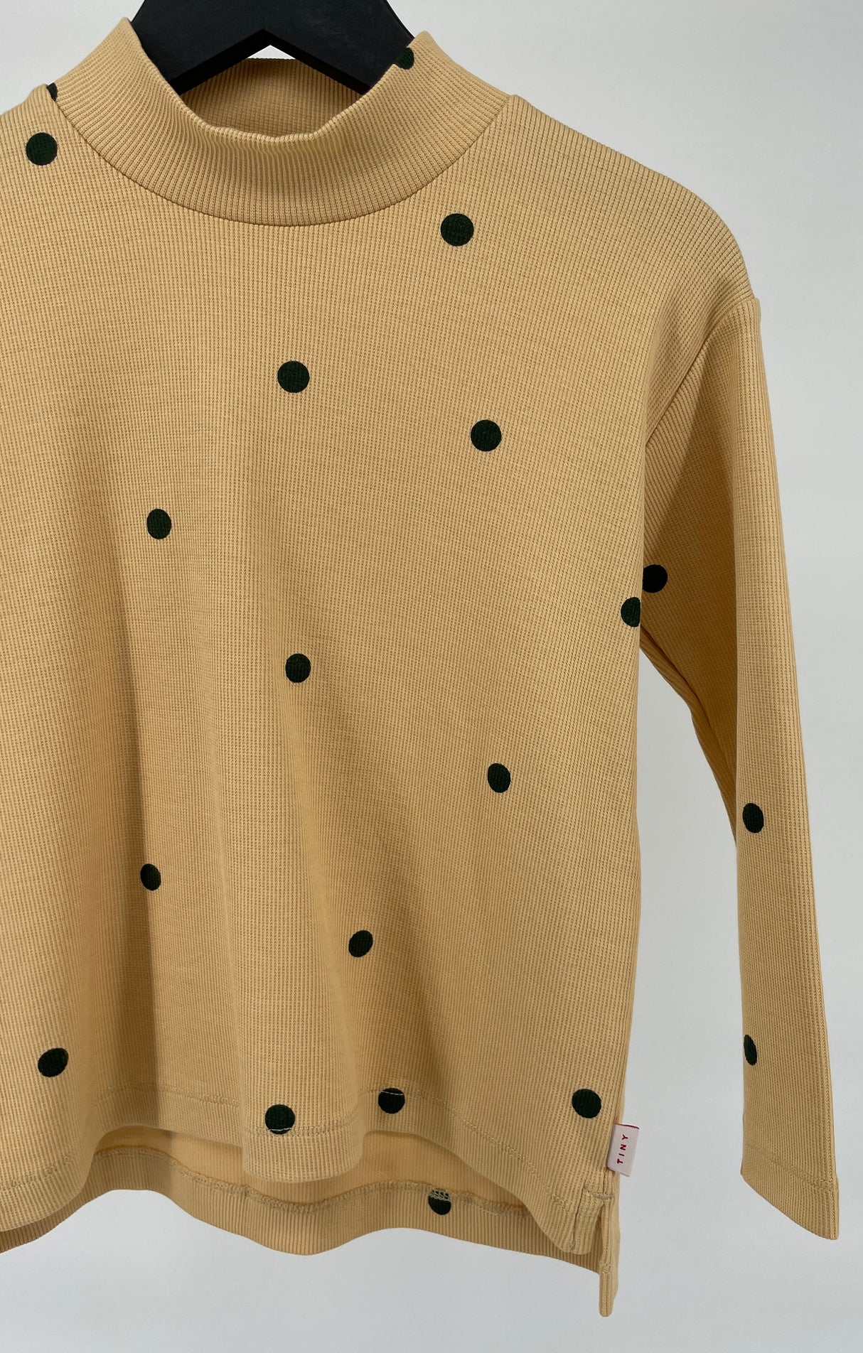 Longsleeve Beige met Stippen