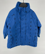 Winterjas Blauw Letters Maat 80 / 86