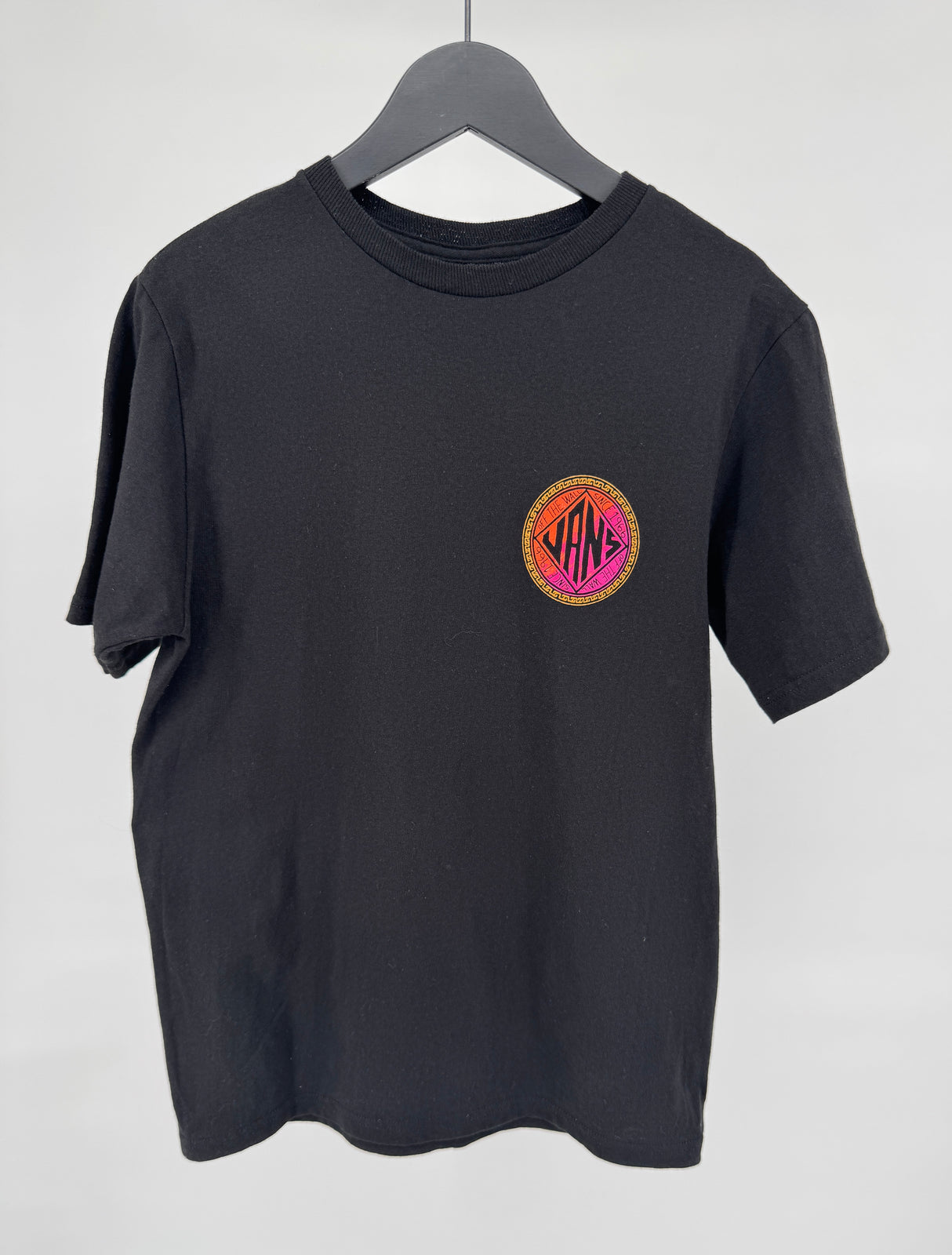 T-shirt Zwart Multi Color Print Maat 140 / 146