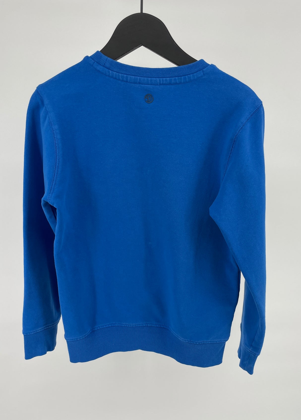 Trui Blauw met Logo Maat 140