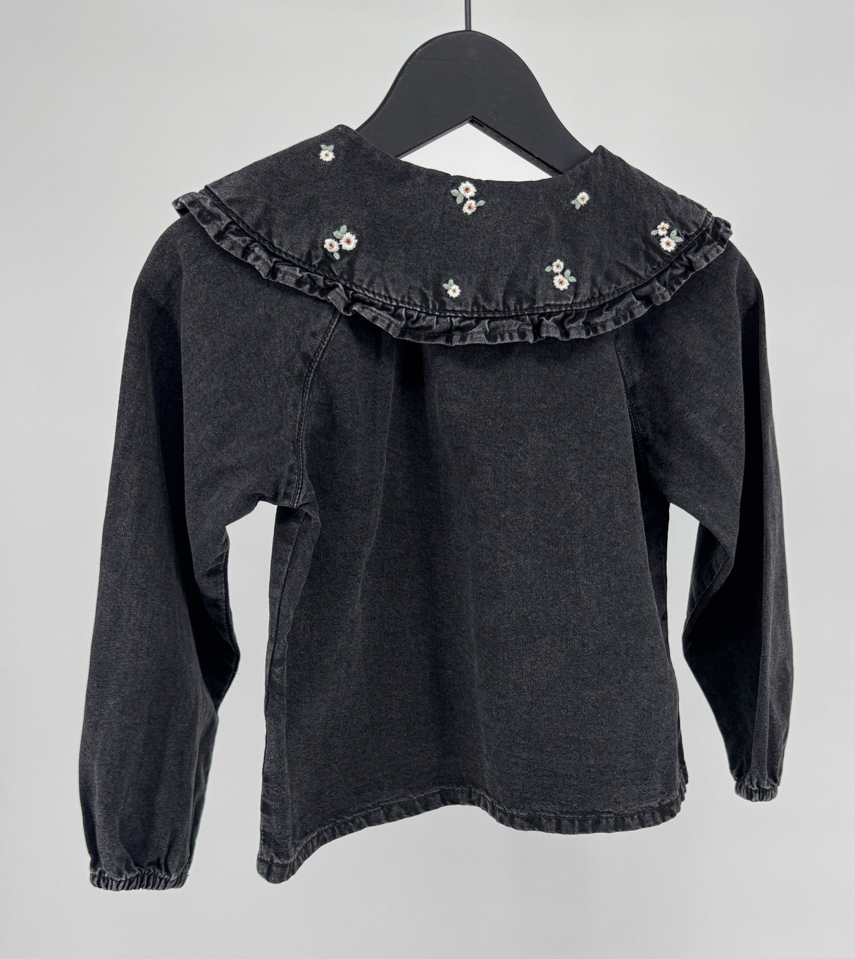 Blouse Donkergrijs Denim Geborduurde Kraag Maat 110